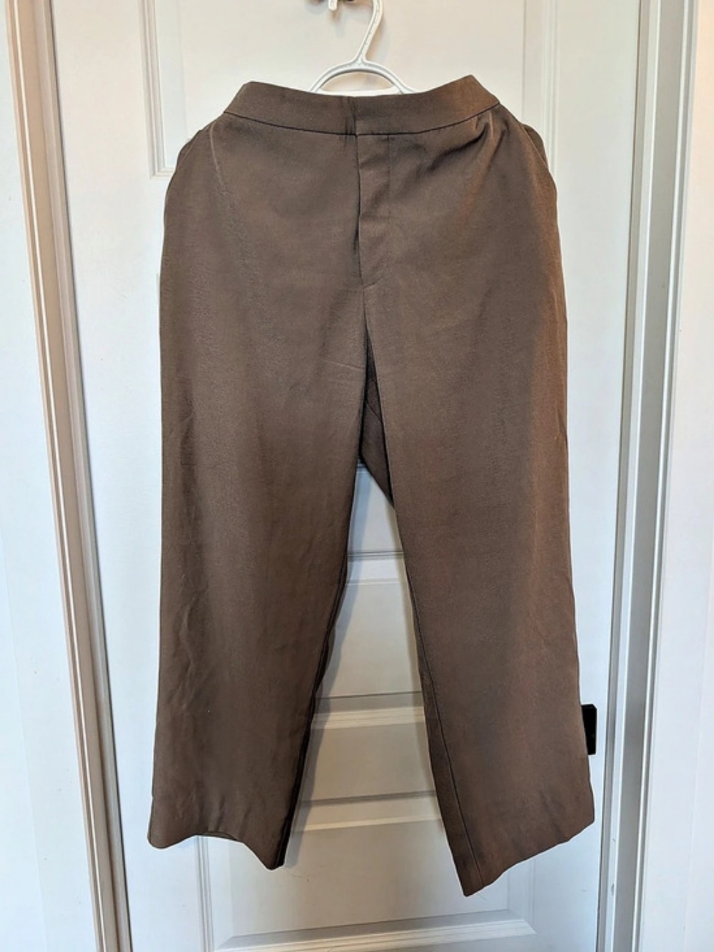 Straight Leg Pants in Brown Size 15 Like New